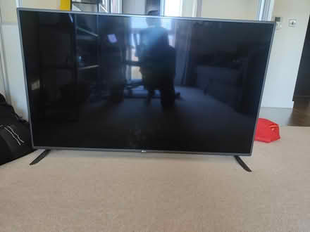Photo of free 55” lg tv (Woolwich SE18) #1