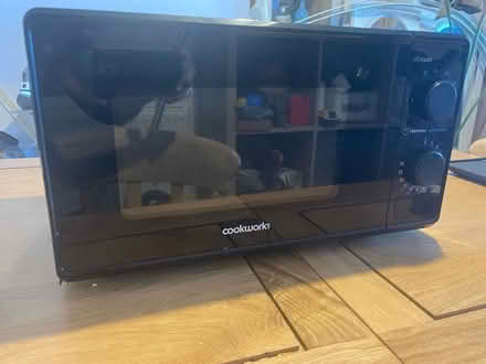 Photo of free Cookworks microwave 17L 700w black (Godalming) #1