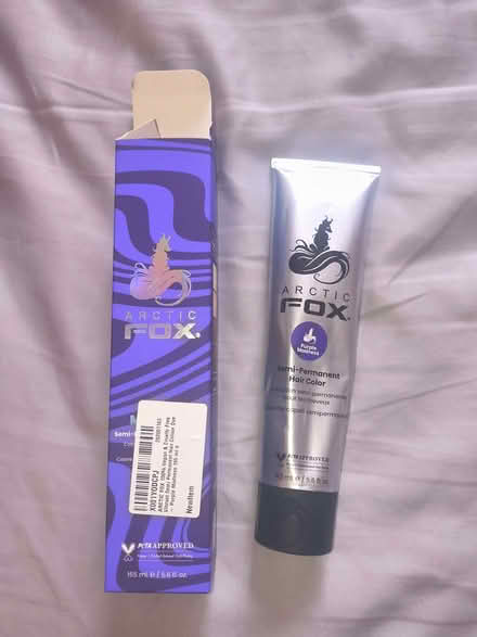 Photo of free Arctic fox hairdye (Barnard's Green WR14) #1
