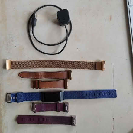 Photo of free Fit bit & accessories (Trinity Bellwoods) #1