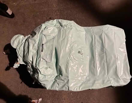 Photo of free Inflatable baby bathtub (1075 Valencia Avenue) #2