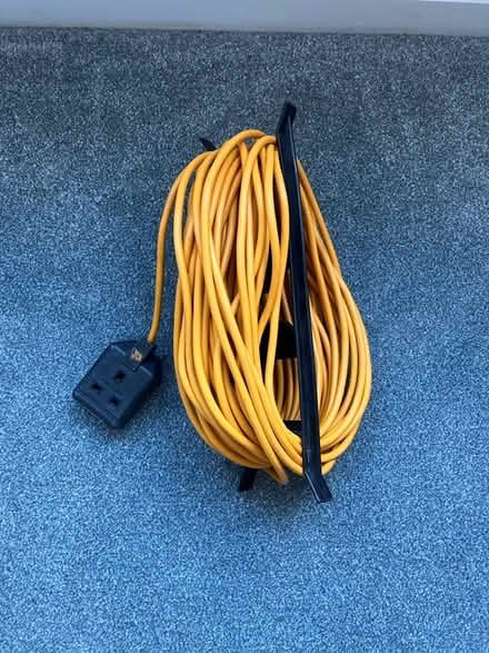 Photo of free Long extension lead (Malvern Link WR14) #1