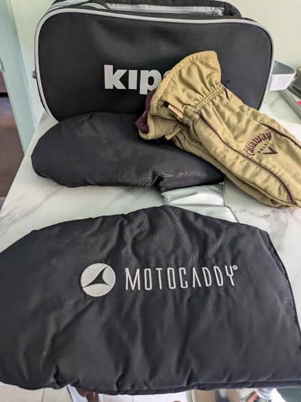 Photo of free Golf shoe bag, gloves & overgloves (Braintree CM7) #1