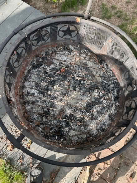 Photo of free Fire Pit (Bucknell Manor - Alexandria) #2