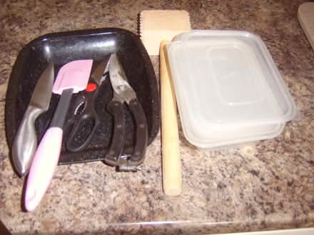 Photo of free Useful Kitchen items (Durrington BN13) #1
