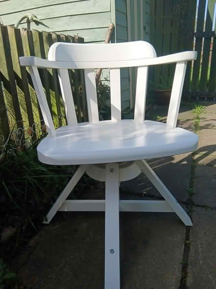 Photo of free Wooden spinning chair (Baildon BD17) #1