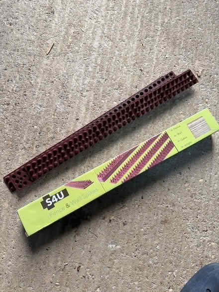 Photo of free Fence/Wall spikes (Elsenham CM22) #1