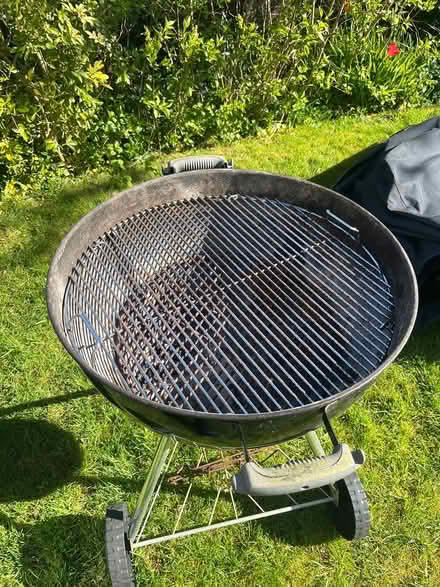 Photo of free Weber drum bbq (Reigate RH2) #2