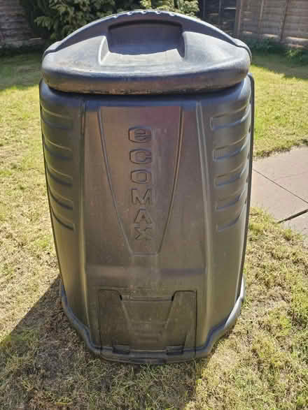 Photo of free Plastic Compost Bin (Rubery B45) #1