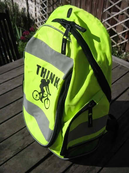 Photo of free Florescent hi viz jacket (Ruddington NG11) #1