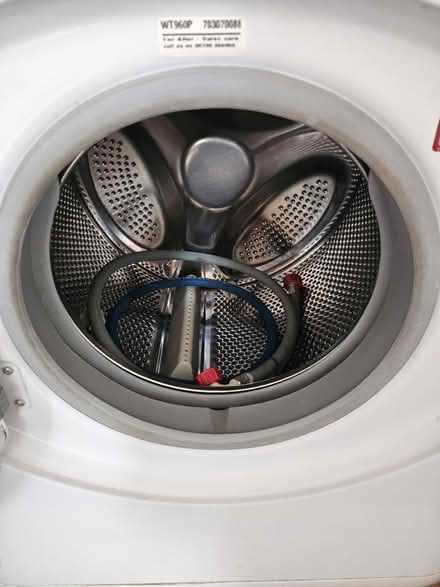 Photo of free Hotpoint Washing Machine (Northfield B31) #2