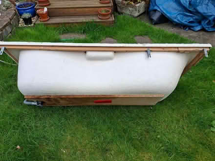 Photo of free Bath (Twickenham TW2) #1