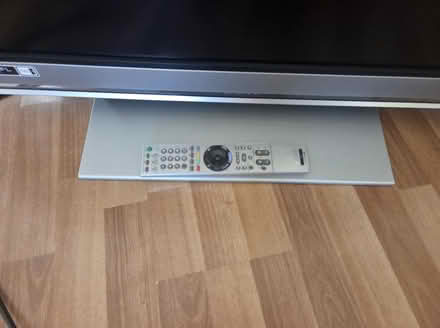 Photo of free Sony 40" tv (Bragbury end stevenage SG2) #4