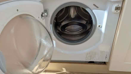 Photo of free Hotpoint built-in 6.5kg washing machine (Summertown OX2) #2