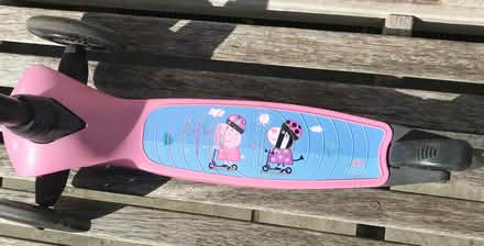 Photo of free One Wiggle Cars and Child's Scooter (BR6) #4