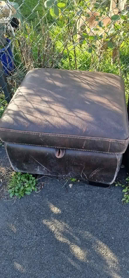 Photo of free Brown leather pouffe (BS13) #1