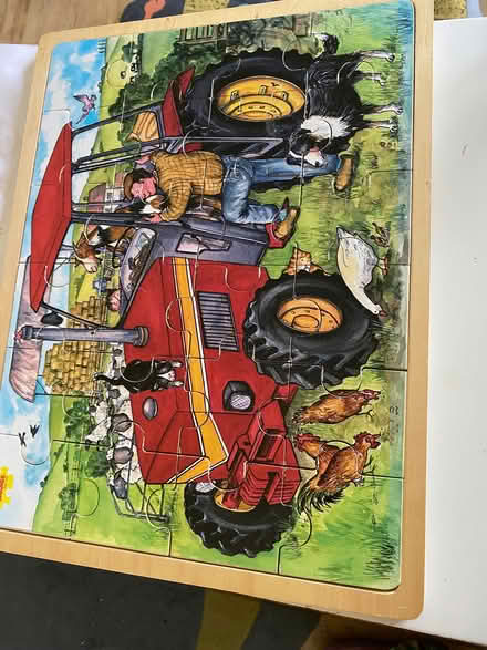 Photo of free Tractor jigsaw puzzle (Ambrosden OX25) #1