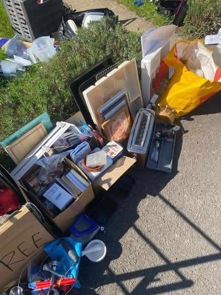 Photo of free Miscellaneous items from house clearance (Cogges OX28) #1