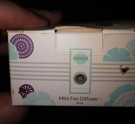 Photo of free Fan diffuser & scent (LE9 (Earl Shilton)) #1