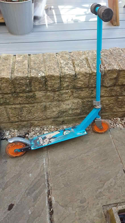 Photo of free Kids scooter (Cashes Green GL5) #2