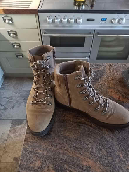 Photo of free Ladies walking boots (Purleigh CM3) #1