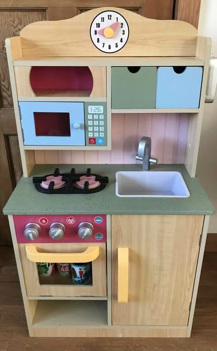 Photo of free Child's Play Kitchen & Accessories (BR6) #2