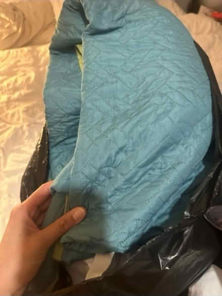 Photo of free Big box of assorted bedding (SE5) #3