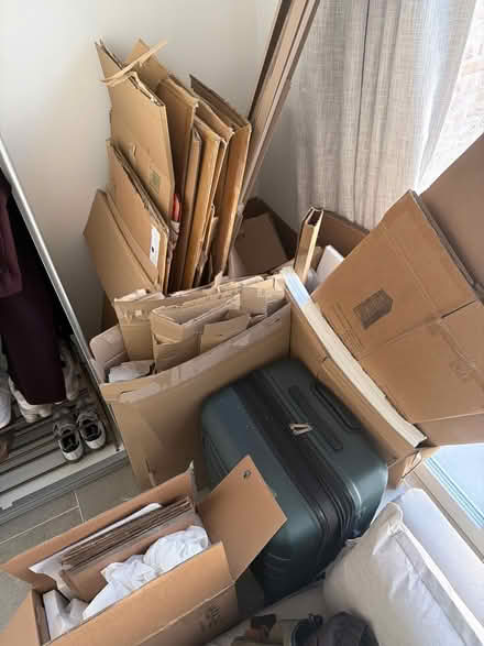 Photo of free Loads of cardboard (Se11) #3