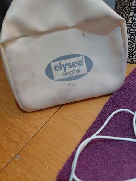 Photo of free Facial toner (Fleetville AL4) #4