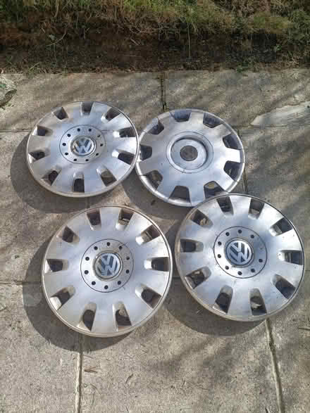 Photo of free VW Wheel Hubs 16" (Totnes TQ9) #1