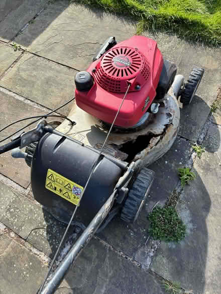 Photo of free Lawn Mower (needs attention) (Gressingham LA2) #2