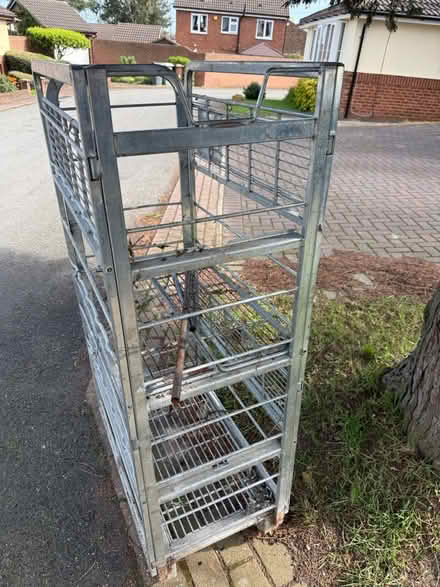 Photo of free Metal cage on wheels (Rothwell LS26) #3