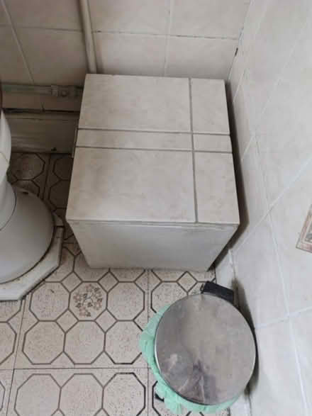 Photo of free Vintage tiled toilet storage box (Hungerford Rd N7) #1
