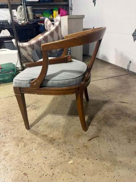 Photo of free Chair in need of repair (Los Gatos 95032) #2