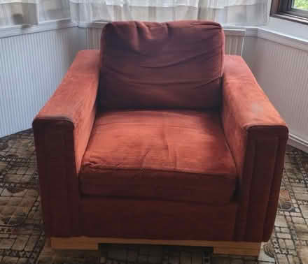 Photo of free Red chairs x2 (Hungerford Rd N7) #1