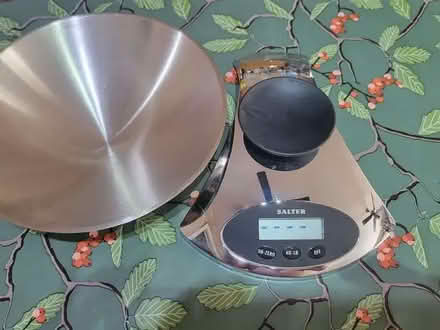 Photo of free Working Salter Kitchen Scales (Leavesden WD25) #2