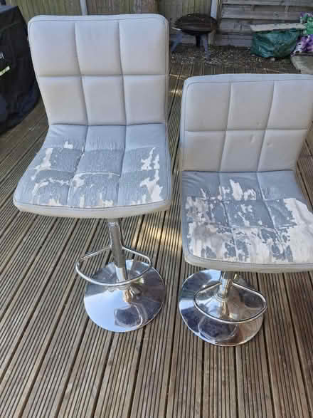 Photo of free Bar stools (Tilehurst) #1