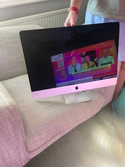 Photo of free Old mac pc (SM6) #1