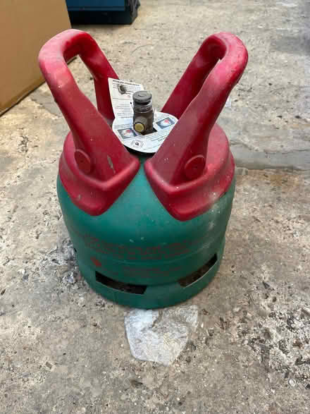Photo of free Gas cylinder (Aldwick PO21) #1