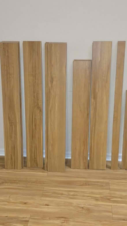 Photo of free laminate flooring for pickup (Sarasota) #2