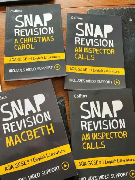Photo of free GCSE English revision guide books (Southbourne po10) #1