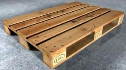 Photo of Euro pallets (Abingdon OX14) #1