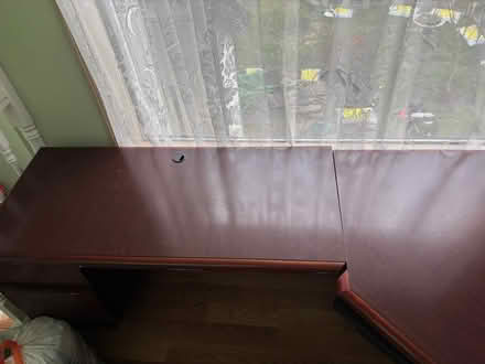 Photo of free Executive Desk (Near PLU, Parkland) #1