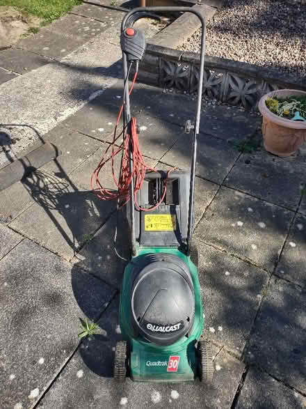 Photo of free Lawnmower (Hollingwood S43) #1