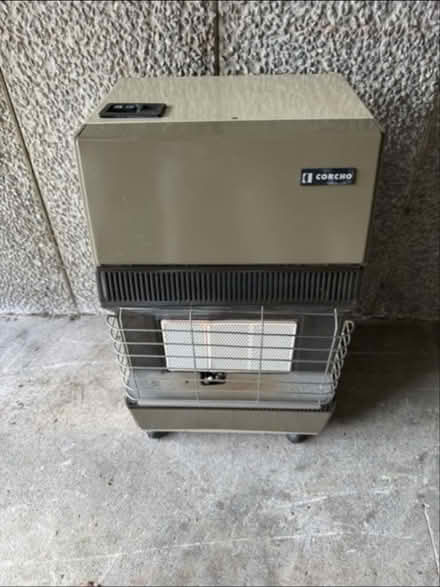 Photo of free 4.2Kw Portable Home Butane Fire (Kingswood BS15) #1