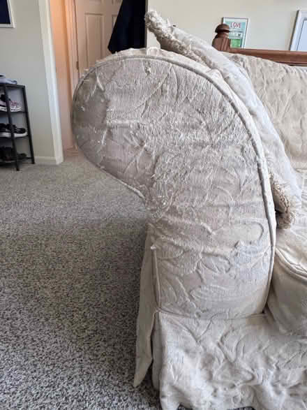 Photo of free Super comfortable couch (Kingstowne / Springfield Mall) #4