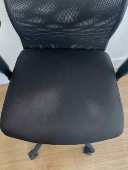 Photo of free Office chair (Elephant and castle SE1) #3