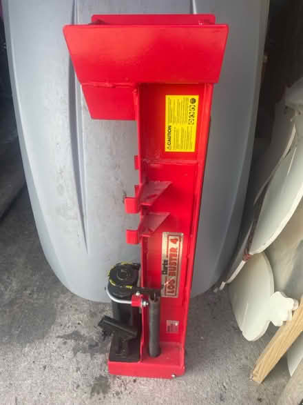 Photo of free Log splitter (Sk12) #1
