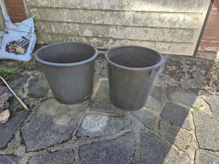 Photo of free Large Flower Pots (Leigh-on-Sea SS9) #1