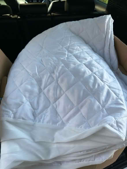 Photo of free Kingsize Duvet & Mattress Protector (Ingatestone CM4) #1
